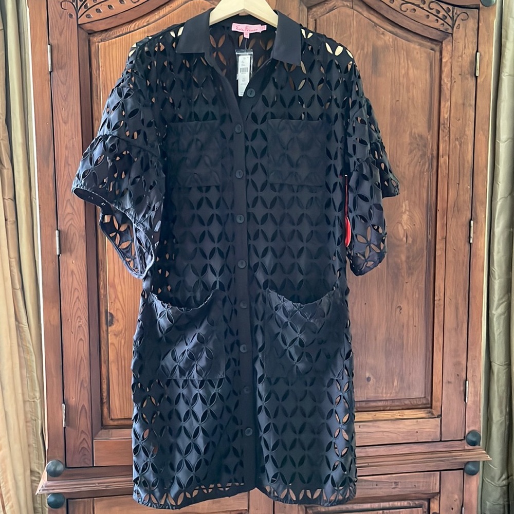 NWT EVA FRANCO CUTWORK BUTTONDOWN SHIRTDRESS. SIZE M